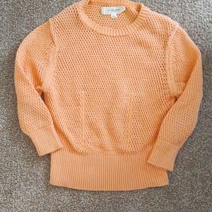 Light weight sweater